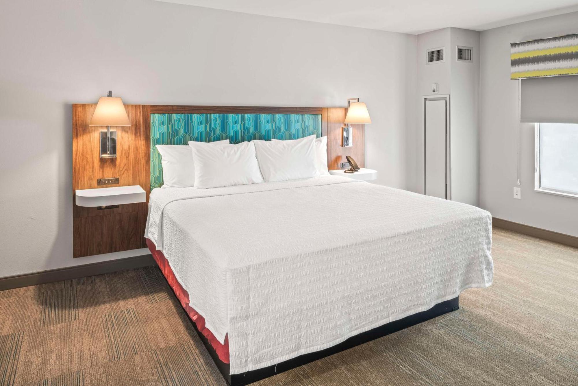 Hampton Inn Columbus-North Exteriér fotografie