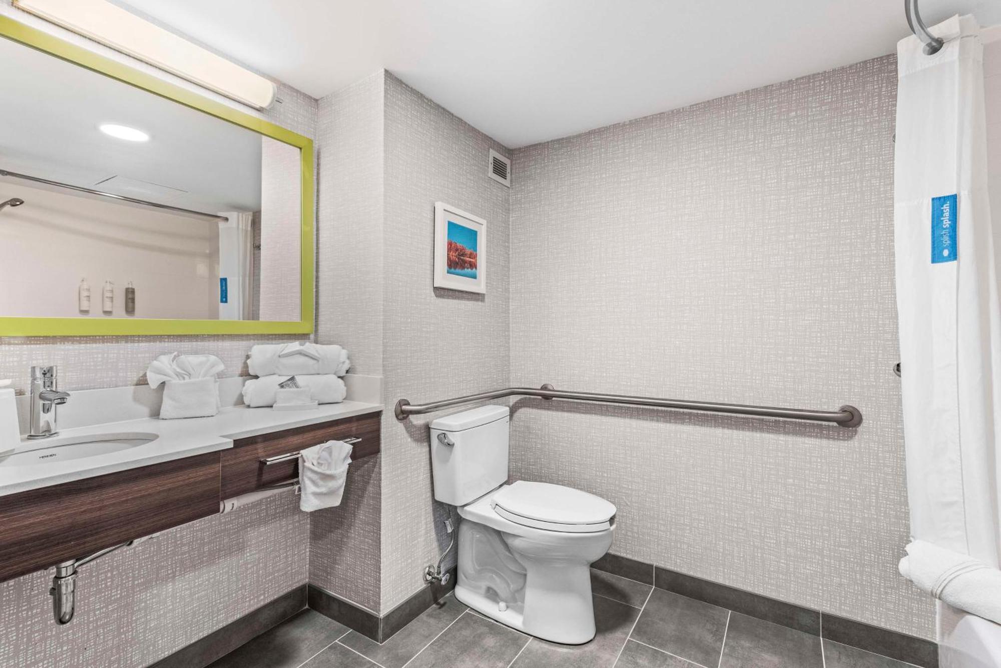 Hampton Inn Columbus-North Exteriér fotografie