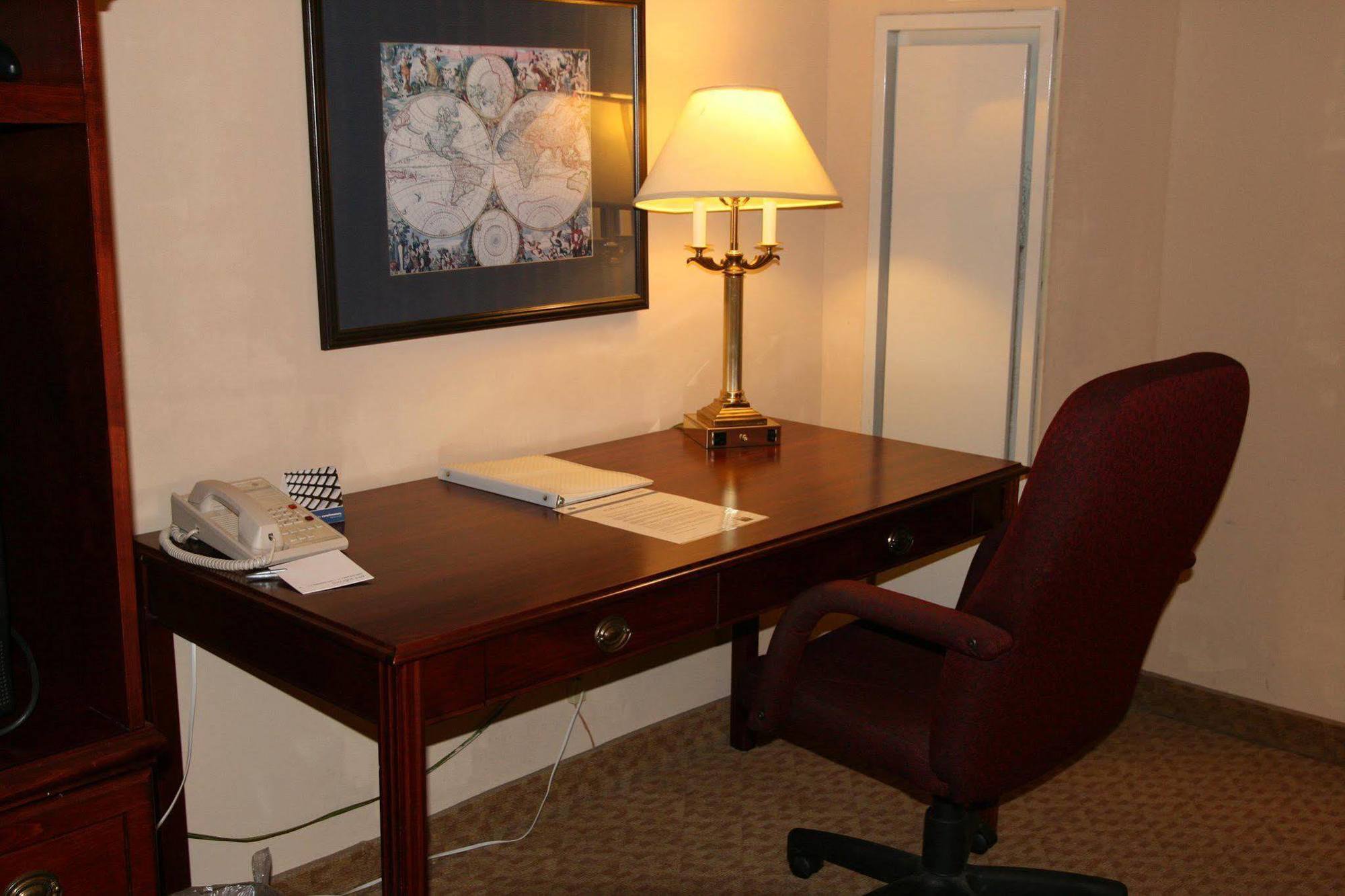 Hampton Inn Columbus-North Pokoj fotografie